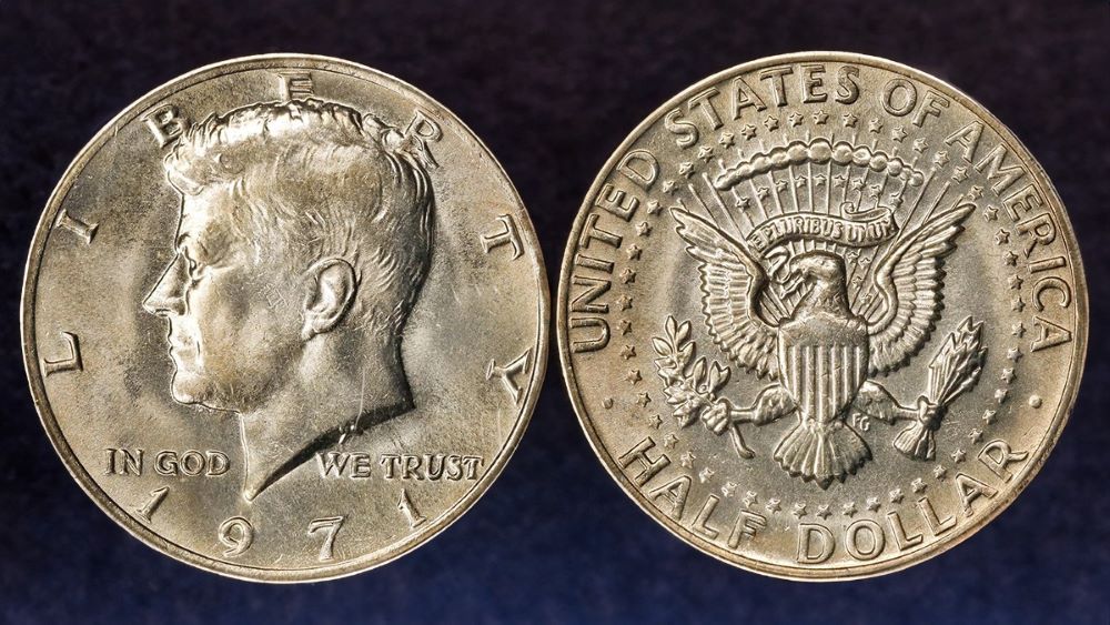 1971 Kennedy Half Dollar obverse showing JFK portrait and reverse showing Presidential Seal eagle — the first U.S. half dollar struck with no silver content