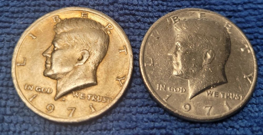 Side-by-side comparison of 1971 Kennedy Half Dollar edges: left shows clad coin with orange-brown copper stripe, right shows silver planchet error with solid gray edge — the key diagnostic test
